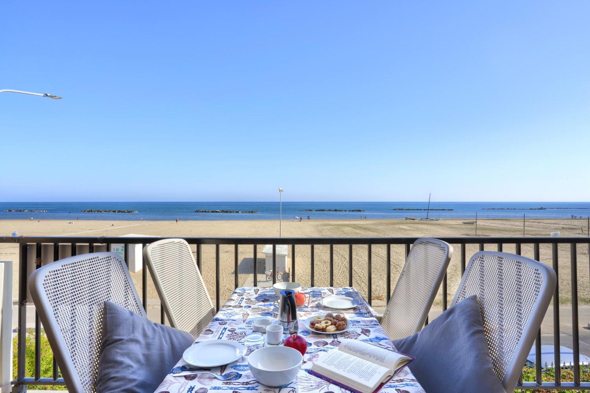 Mazzarosa Residence Roseto Degli Abruzzi Exterior photo