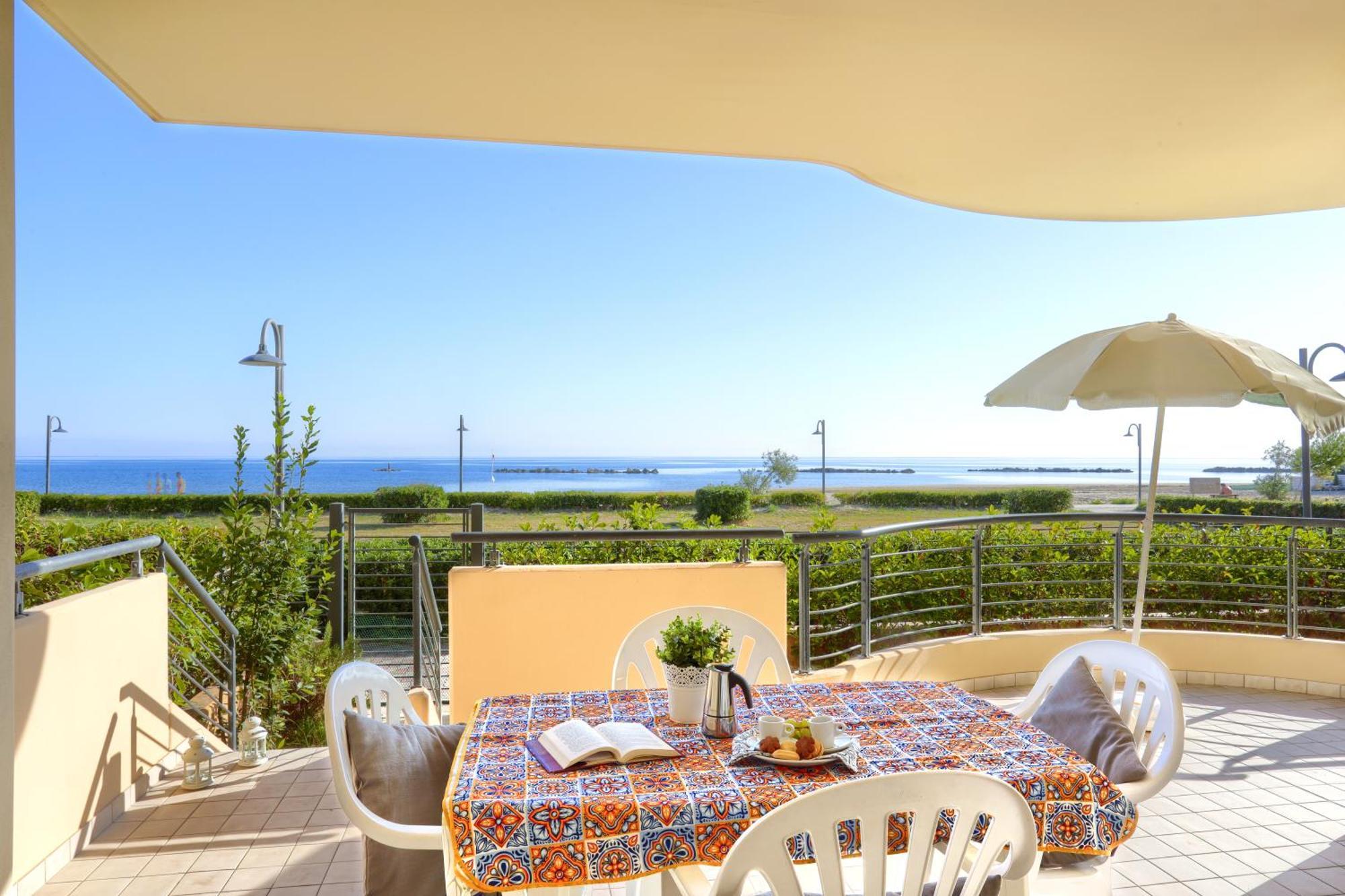 Mazzarosa Residence Roseto Degli Abruzzi Room photo